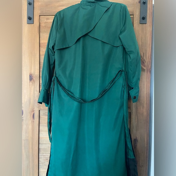 Kelley boutique coat , green coat - Picture 5 of 7